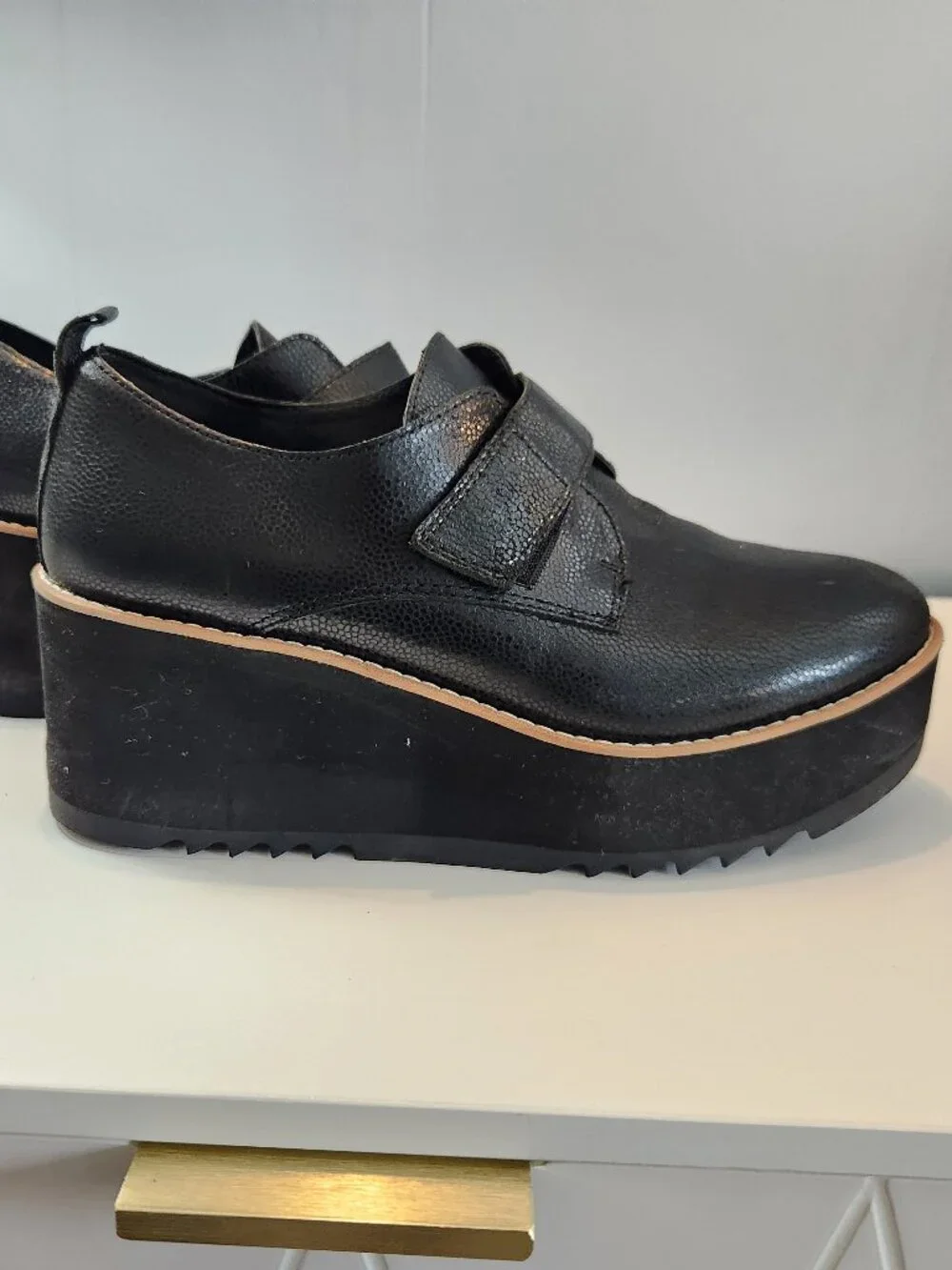 Eileen Fisher Black Leather Platform Slip-On Shoes Loafers - Picture 2 of 11